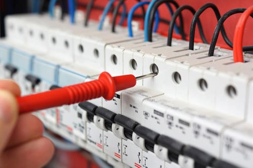 家庭电路漏电判断方法与防触电措施